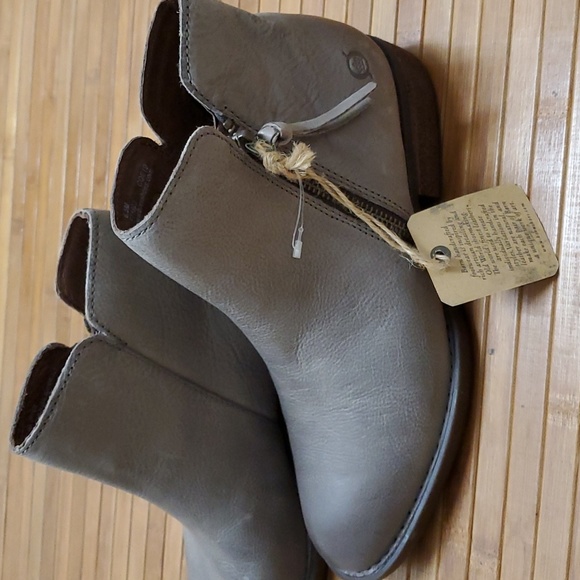 Born, Women's Olio Ankle Boot, Gray, Size 6.5, NWT - Picture 11 of 11